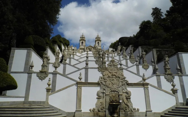 Villa with 4 Bedrooms in Ponte de Lima, with Wonderful Mountain View, Private Pool, Enclosed Garden - 22 Km From the Beach