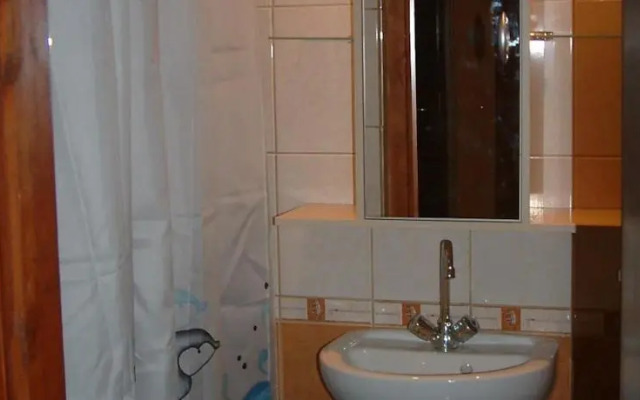 Hold Utcai Vendégváró