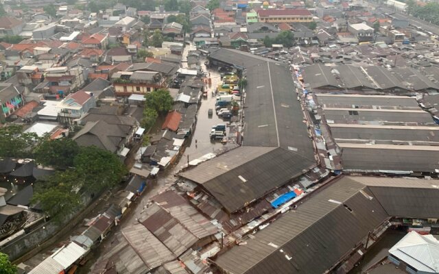 Comfort And Homey Studio At Margonda Residence 5 Apartment