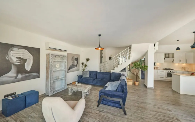 Villa Rio in Kalkan With 3 Bedrooms and 2 Bathrooms