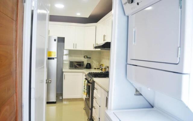 Royal 3 BR Family Apartment