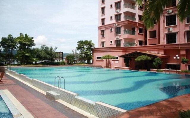 Best Rates @ Kk Marina Court Resort Condos