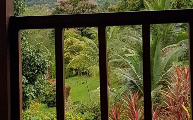 Phanom Bencha Mountain Resort