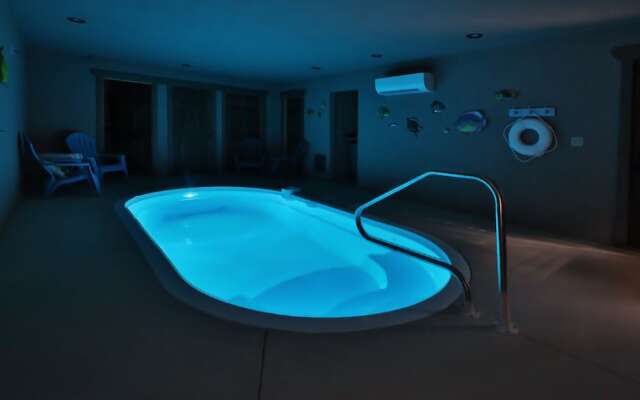 Marco Polo - Four Bedroom Chalet