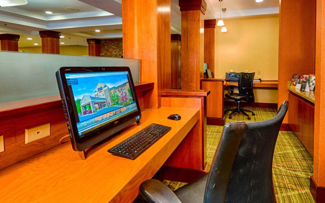 Fairfield Inn Suites by Marriott Cherokee