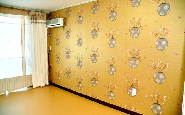 Jeju Jungmun Village