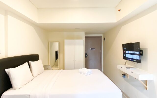 Homey And Simply Look Studio Meikarta Apartment