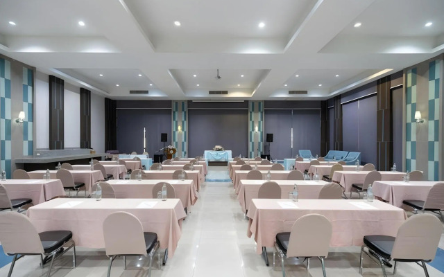 Thara Cholapruek Resort