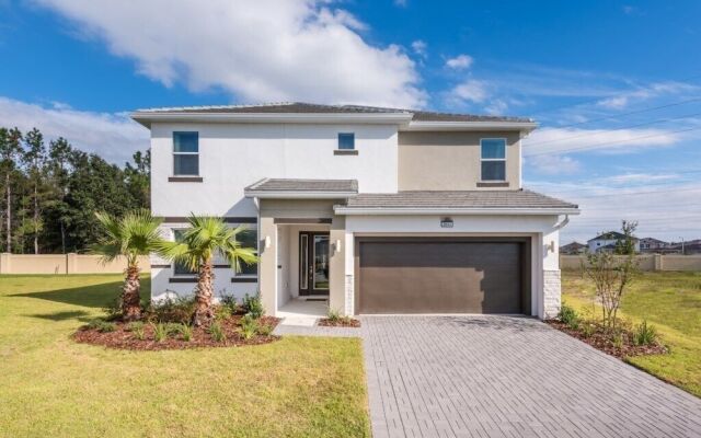 Vhc Srh8 2641 8 Bedroom Condo