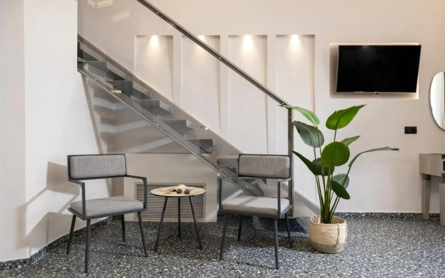 Pearl SeaBreeze Suites