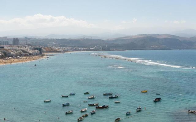 Yellow Sun Marine I By CanariasGetaway