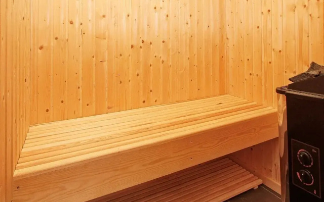10 Person Holiday Home in Romo