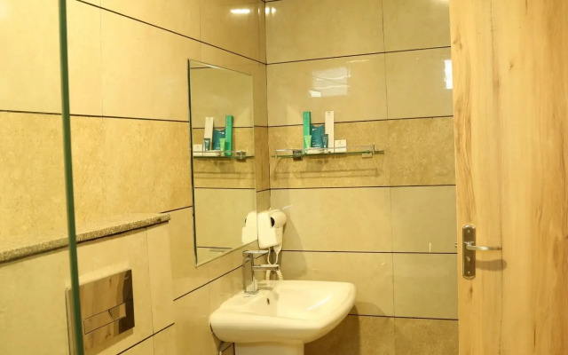 Hotel Reva Regency