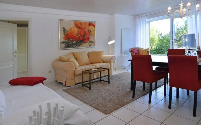 Flat With Mountain Views in Welferode