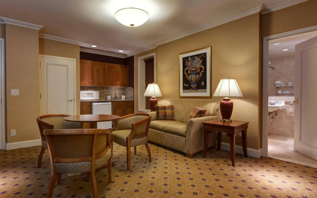 Wellington Hotel