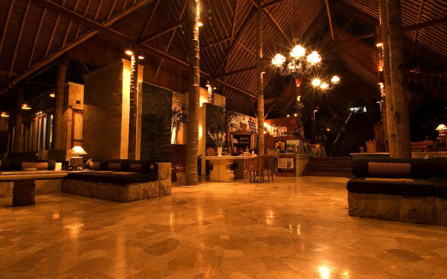 Kampung Sampireun Resort & Spa