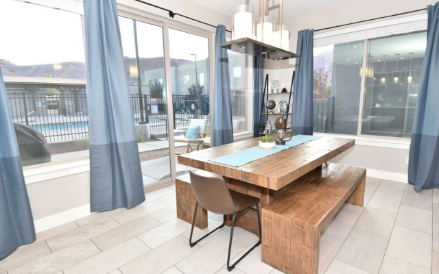 Entrada 623 4 Bedroom Townhouse