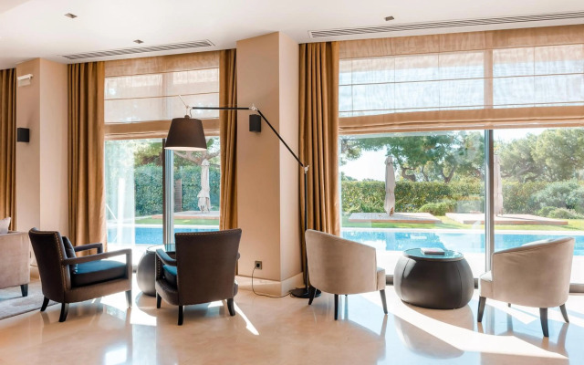 Somewhere Boutique Hotel Vouliagmeni