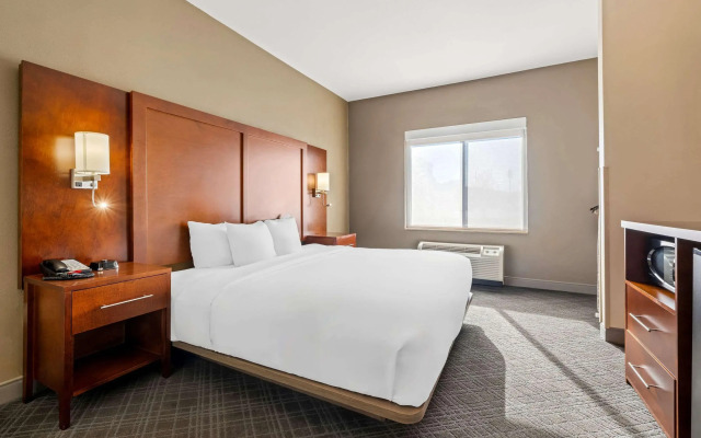 Comfort Suites Cullman I-65 Exit 310