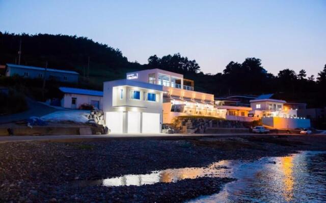 Namhae Blue Stone Pension
