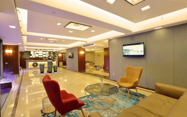 Lujia International Hotel