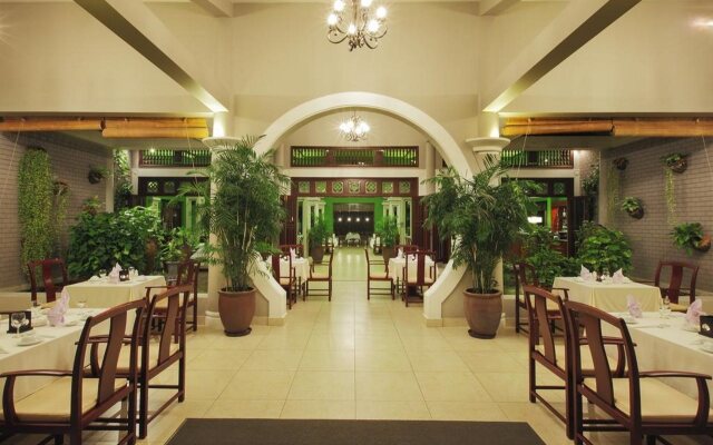 Amaryllis Resort