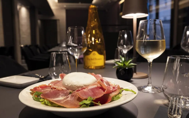 Joy 124 Hotel Milano