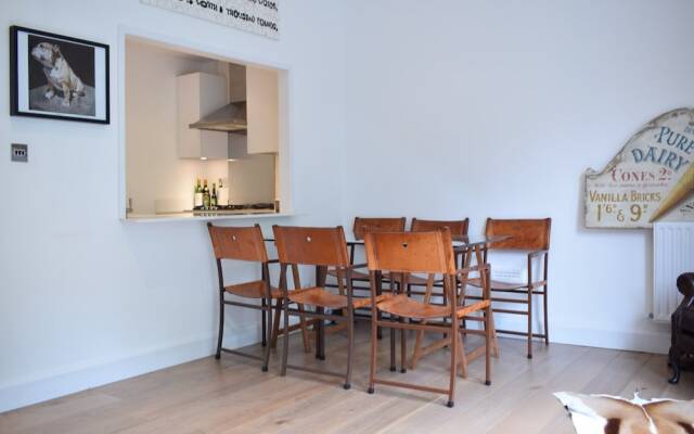 1 Bedroom Notting Hill Apartment