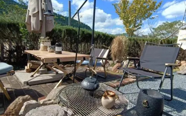 Fuxian Lake Wushe-East Coastlnn