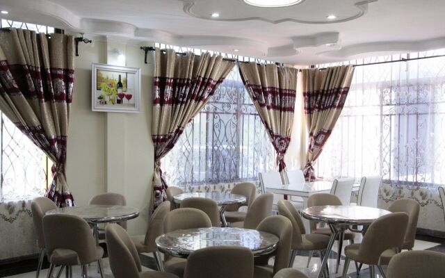 Africana Grand Hotel Arusha