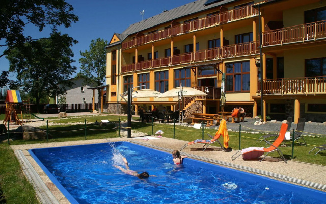 Hotel Avalanche