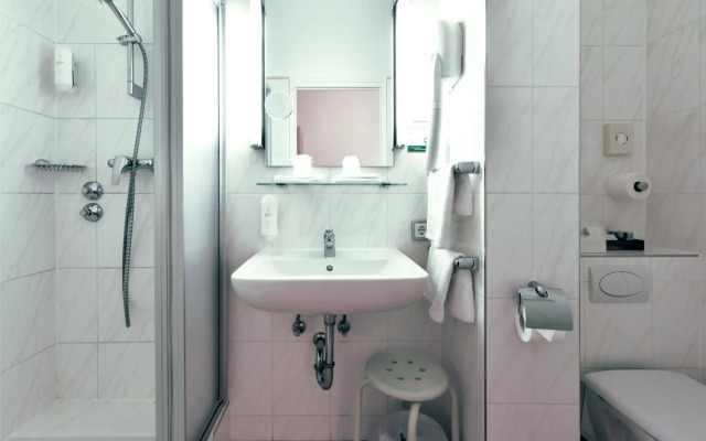 Hotel Adria München
