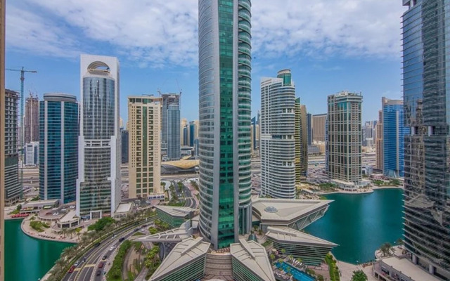 Jlt Bonnington Tower 1 Br Apartment Lake View
