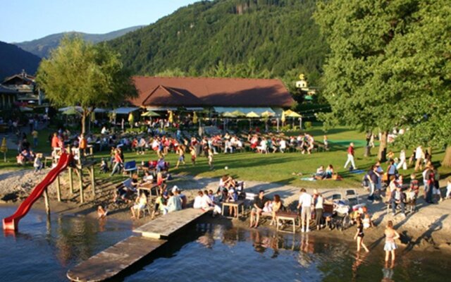 Schwimmbad Camping Mössler