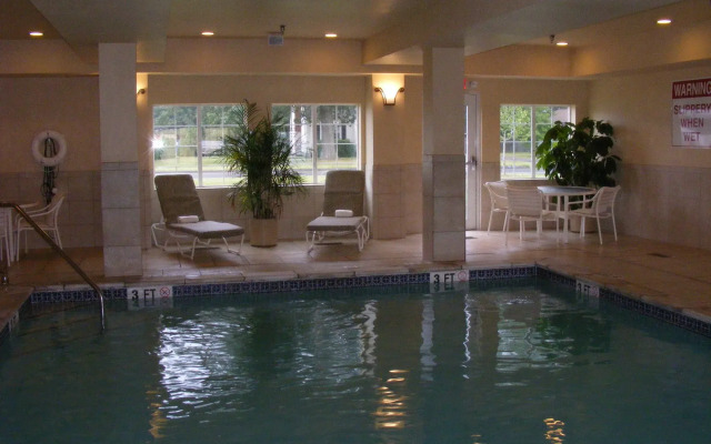 Candlewood Suites Windsor Locks Bradley Arpt by IHG