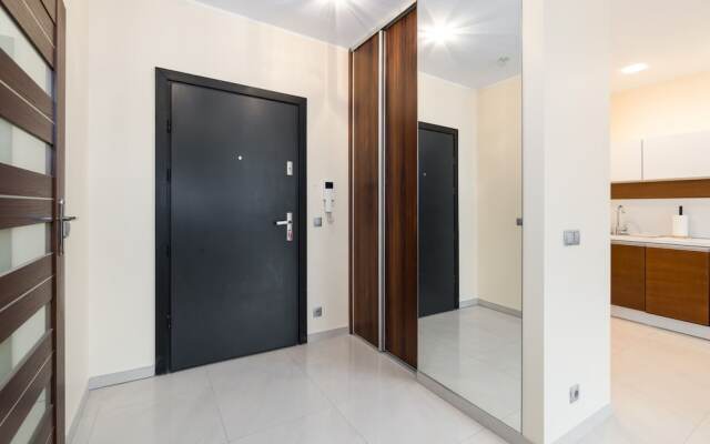 Poznan Centre Apartment by Renters