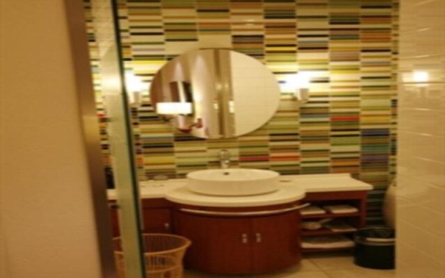 Yangtze River TOMOLO Hotel (Jianghan Road Branch)