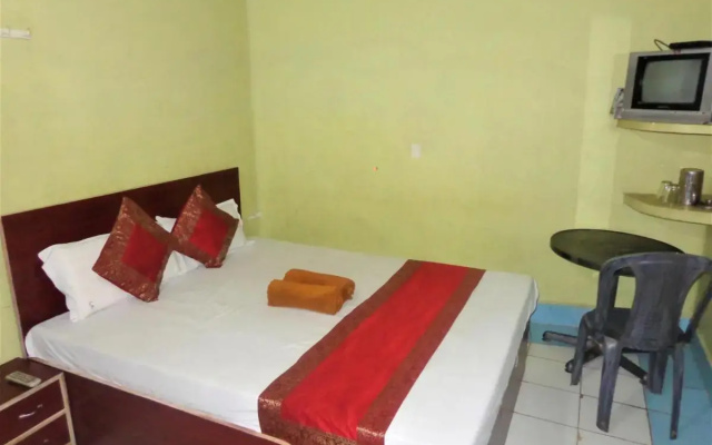 Luxmi Hotel