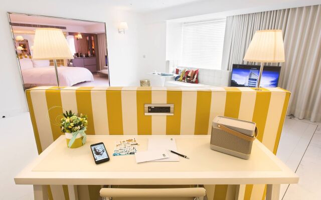 S Hotel Designed by Philippe Starck (Quarantine Hotel)
