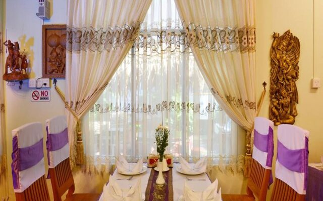 Cinderella Hotel