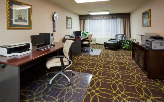 Holiday Inn Marquette by IHG