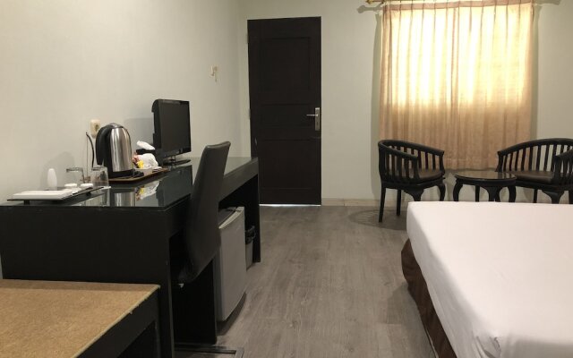 ZEN Rooms Sedati Juanda