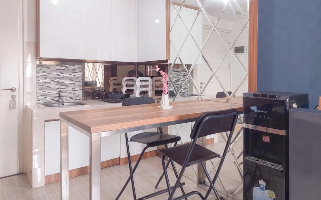 Homey 2Br Apartment At Urban Heights Residence