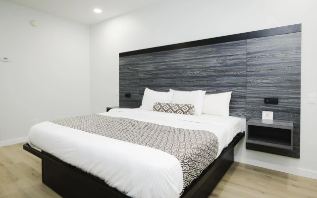 Sapphire Inn and Suites