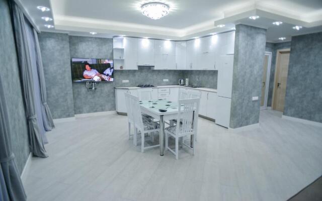 Vip Apartment 4Th Floor Central Tbilisi D