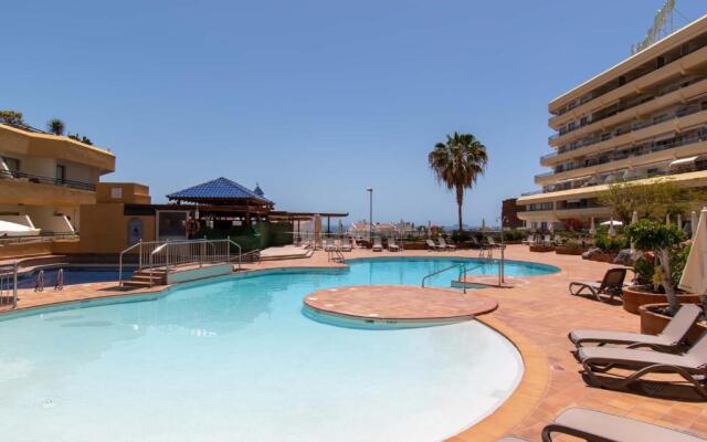 Santa Maria 105 - Two Bed with sea views