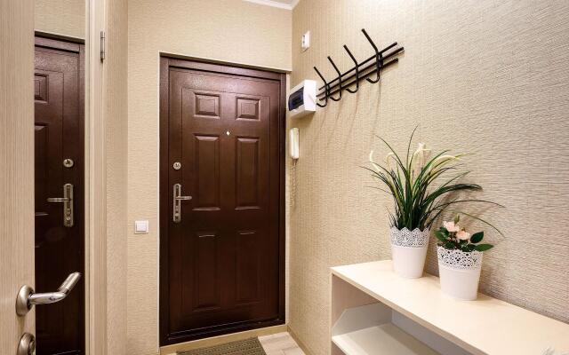 Аврора на улице 50 Лет Октября 26