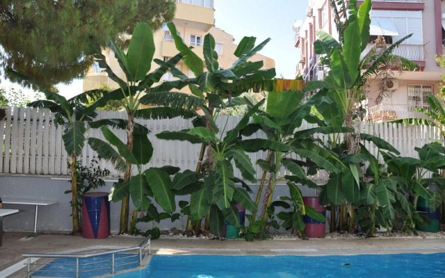 Hotel Lunay
