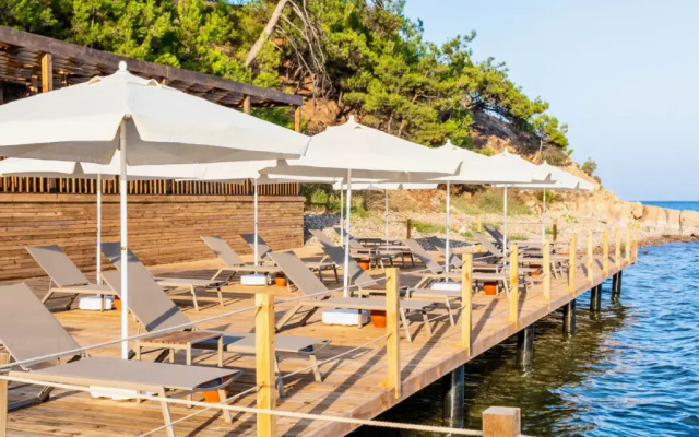 Marisstone Hotel Villa