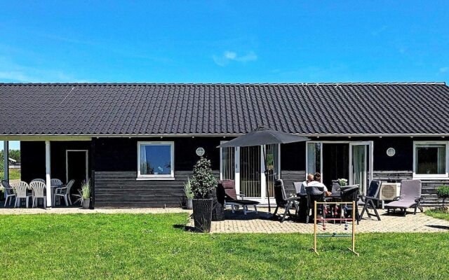 8 Person Holiday Home in Vaeggerlose-by Traum